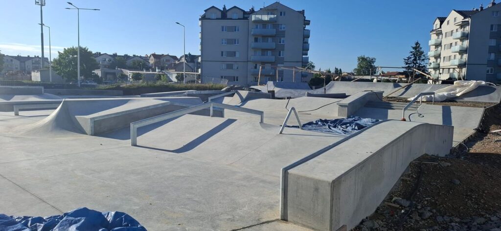 Skatepark na terenie MOSiR w Mławie